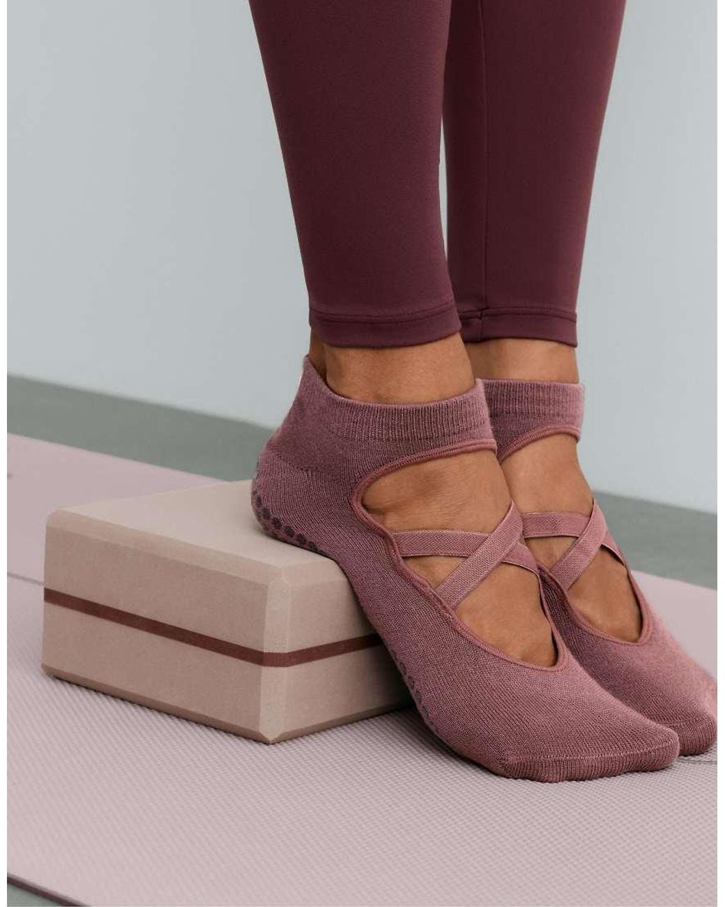Oysho Purple 2 Pairs Of Cotton Blend Yoga And Pilates Socks With Crossover Straps