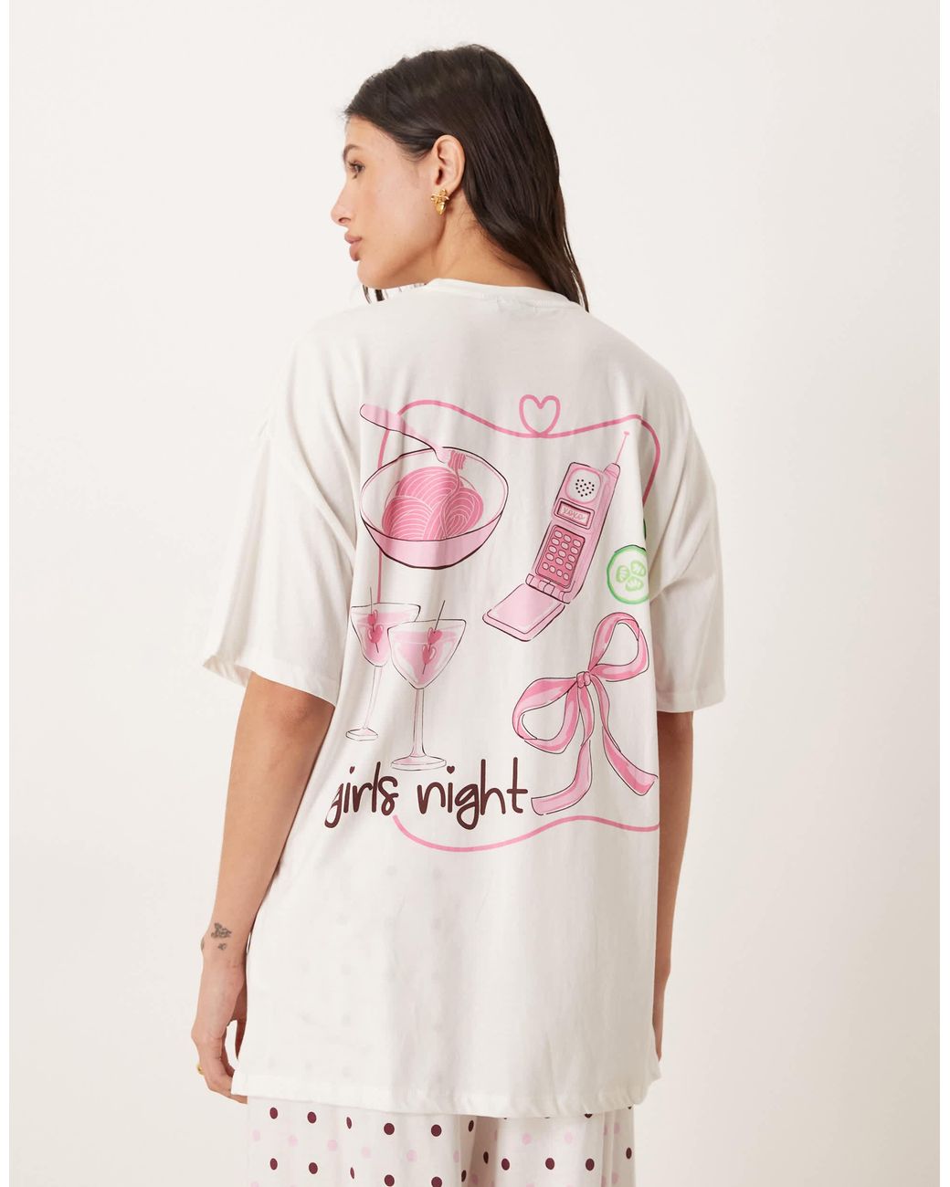 ASOS White Asos design tall – pyjama-set bestehend aus oversize-t-shirt mit "girls night"-print und weit geschnittener hose