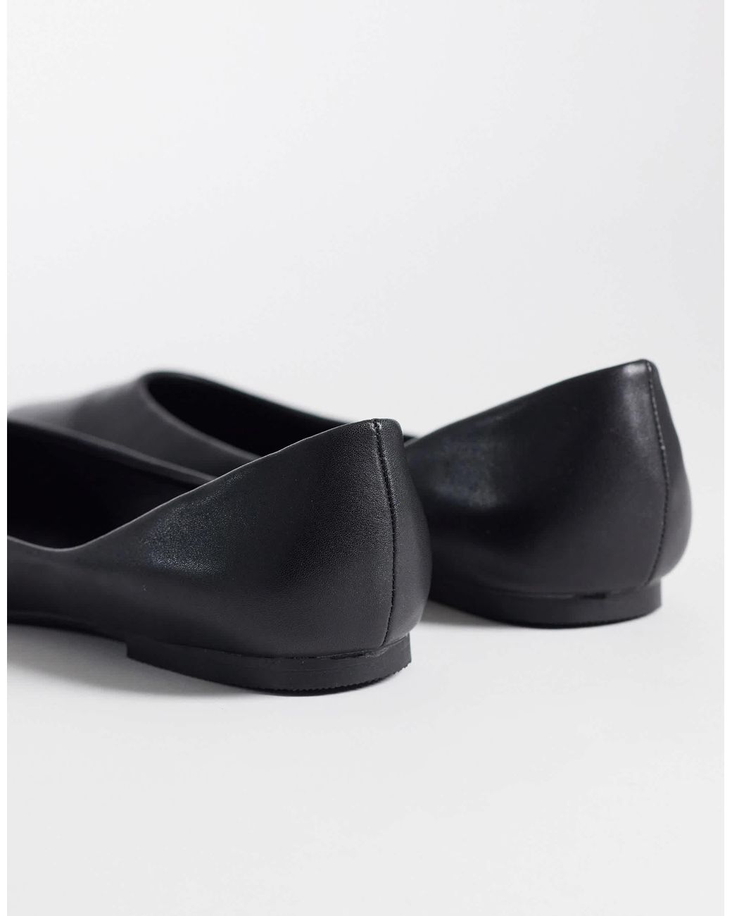 SEQWL White Scar Pointed Ballet Flats