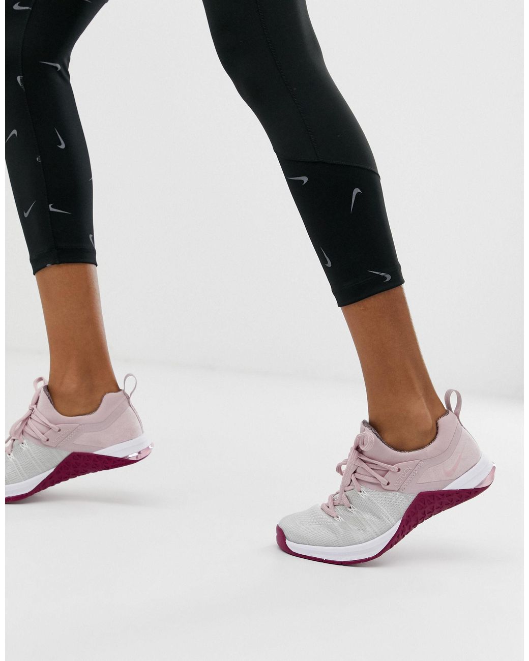 Nike Nike Metcon Flyknit in Pink | Lyst