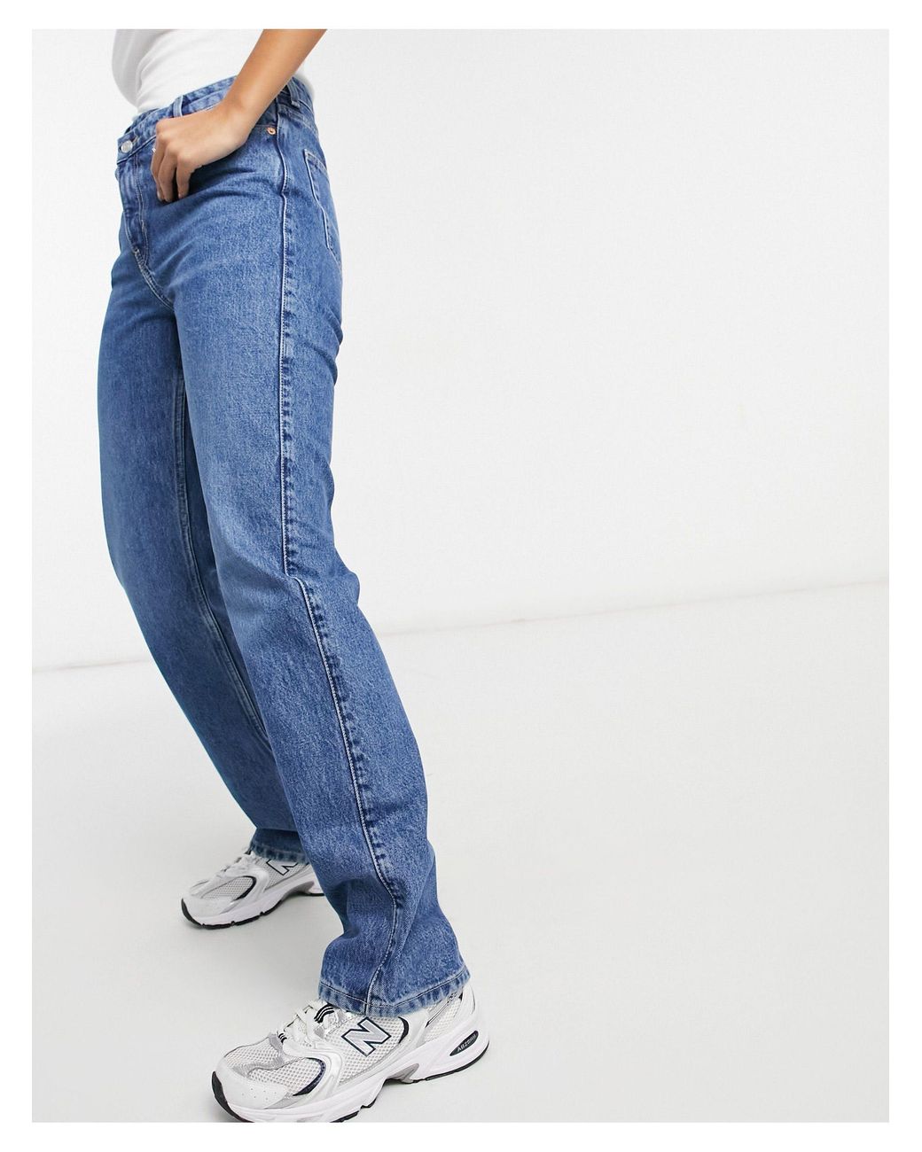 Weekday Denim Skew Straight Leg Jeans 