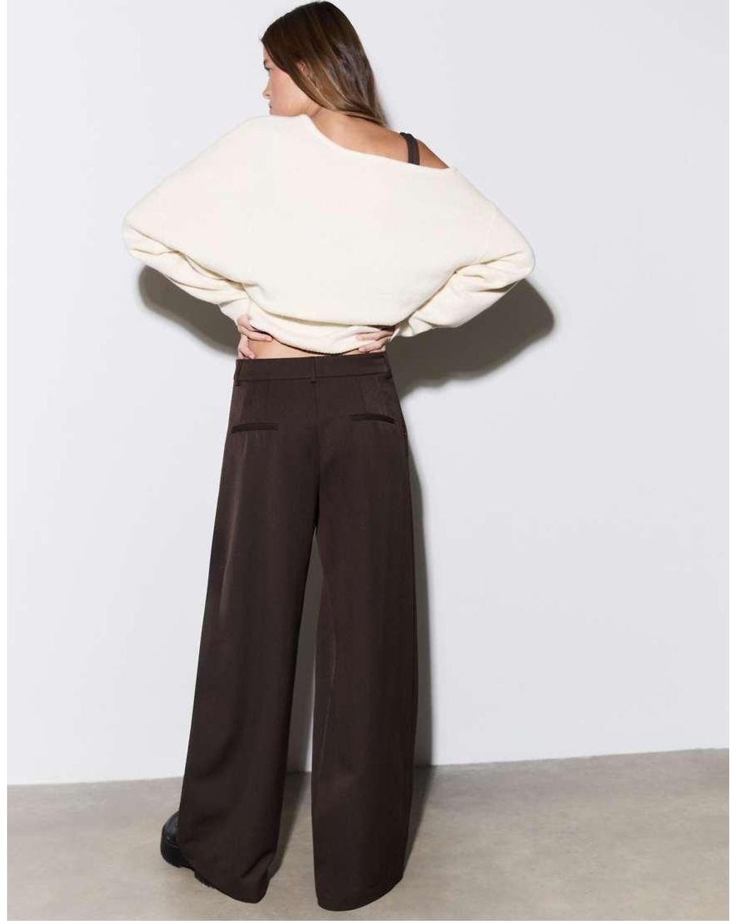 Stradivarius Brown Petite Wide Leg Smart Trousers With Darts