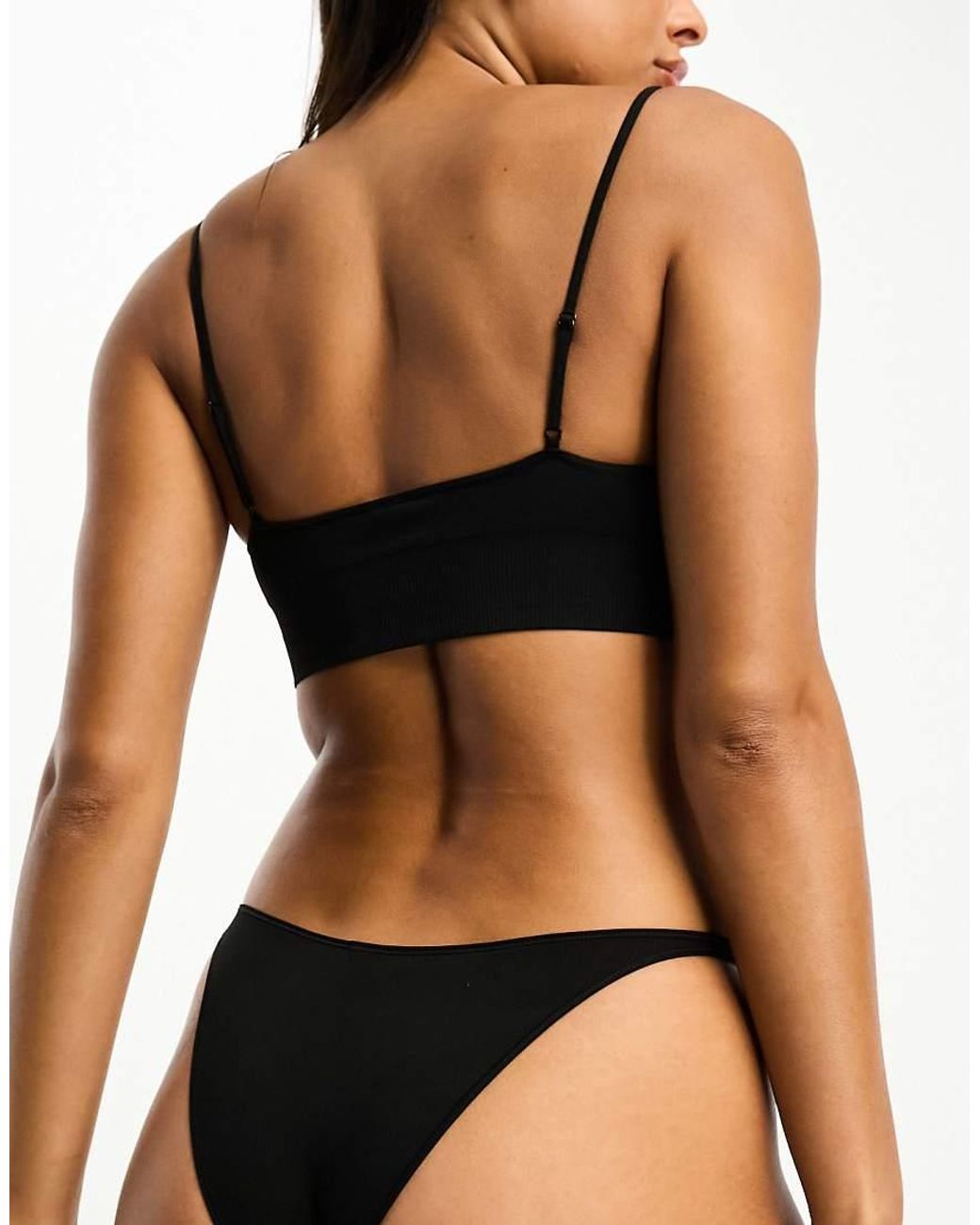 Sujetador Sin Costuras Cat De Weekday de color Black