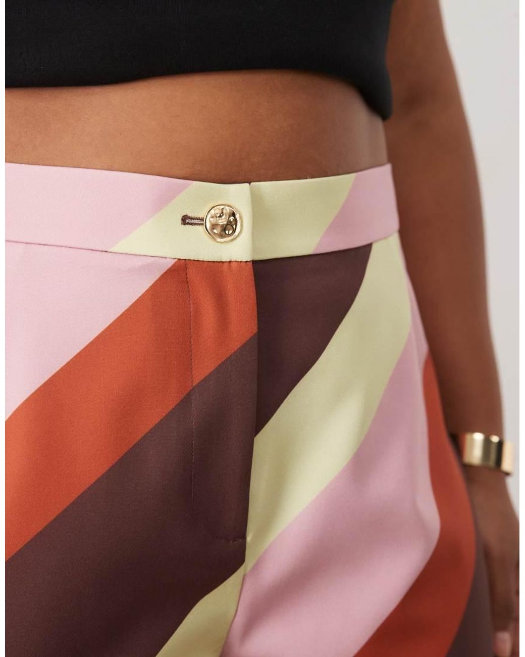 Curve ASOS de color Multicolor