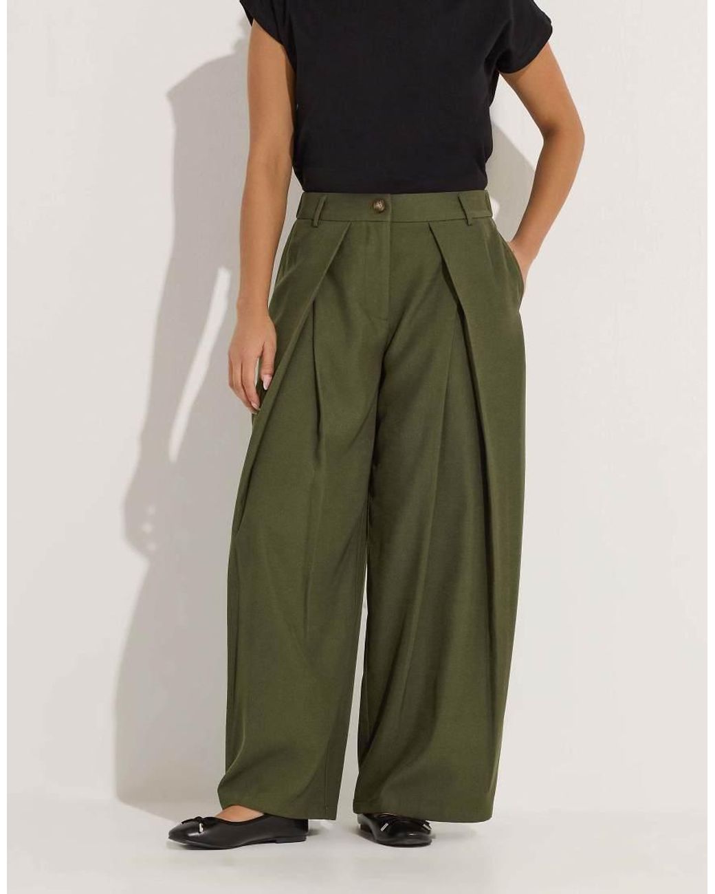 PixieGirl Green Petite Pleated Wide Leg Trousers