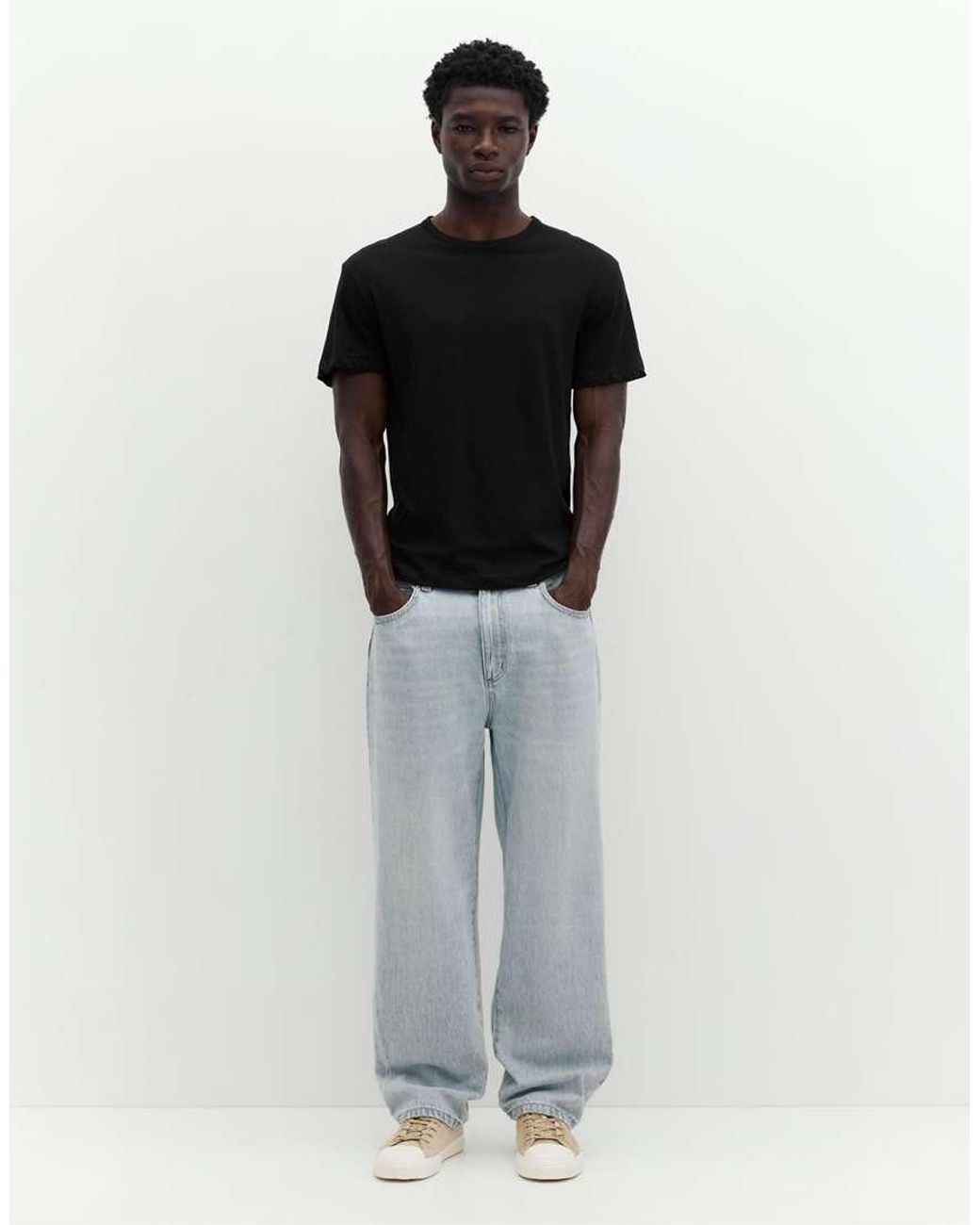 T-Shirt Basic Slim Nera di Pull&Bear in Black da Uomo