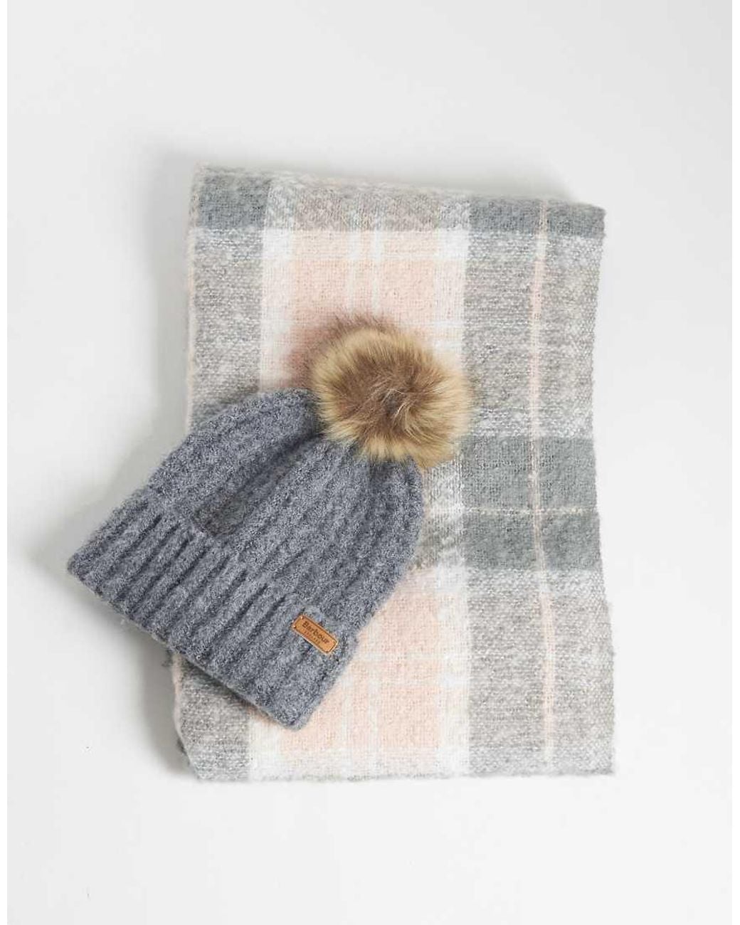 Barbour White Saltburn Knit Scarf And Pom Pom Beanie Gift Set