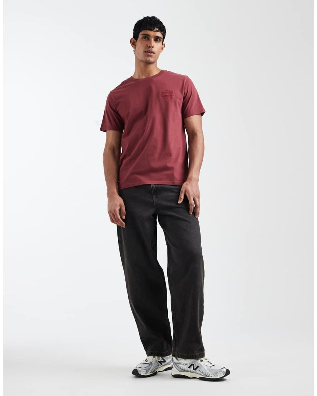 Levi's Red Embroide Chest Logo Relaxed T-shirt for men