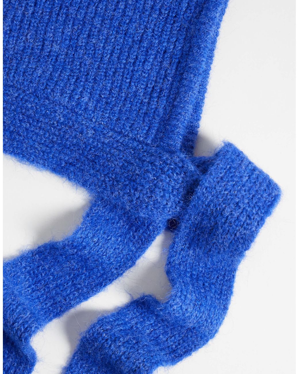 ASOS Blue Gestrickte haube