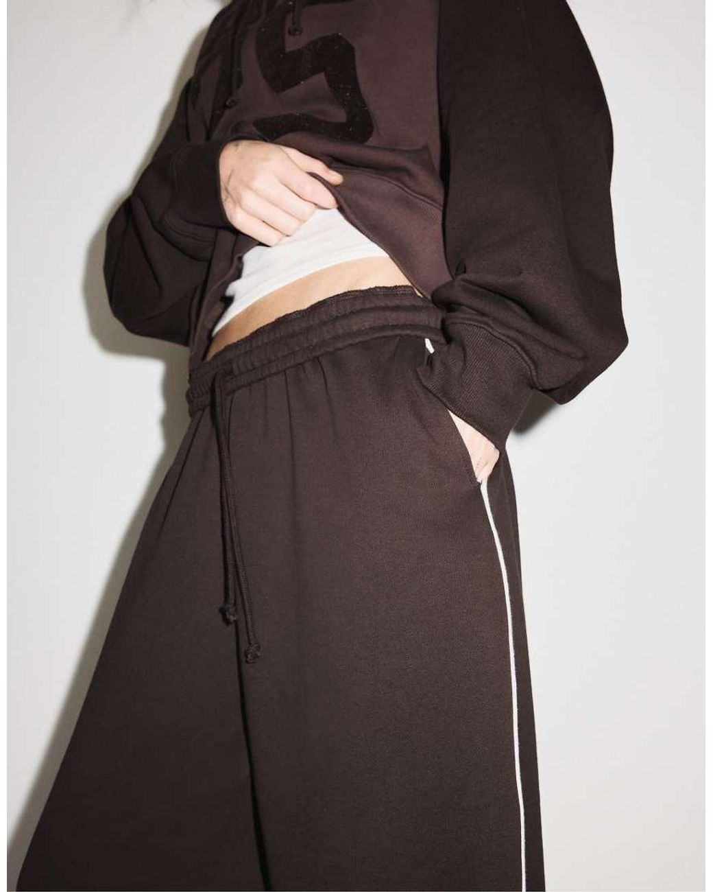 Stradivarius Brown toggle jogger Trousers