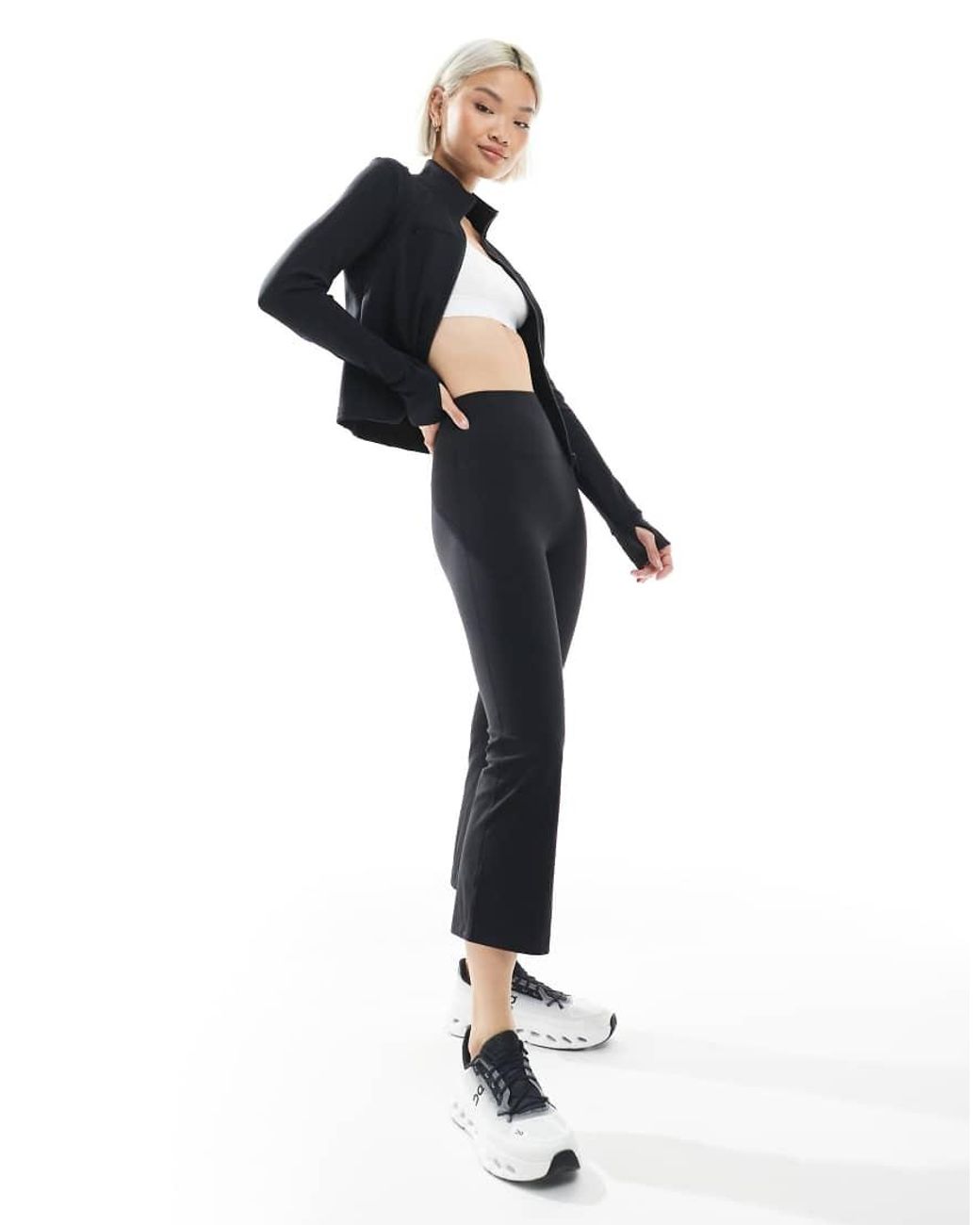 agon® Black Capri Leggings