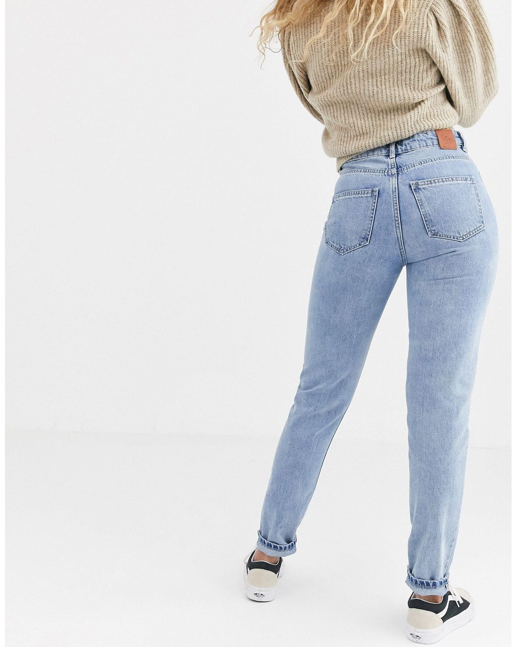 high waisted light wash mom jeans