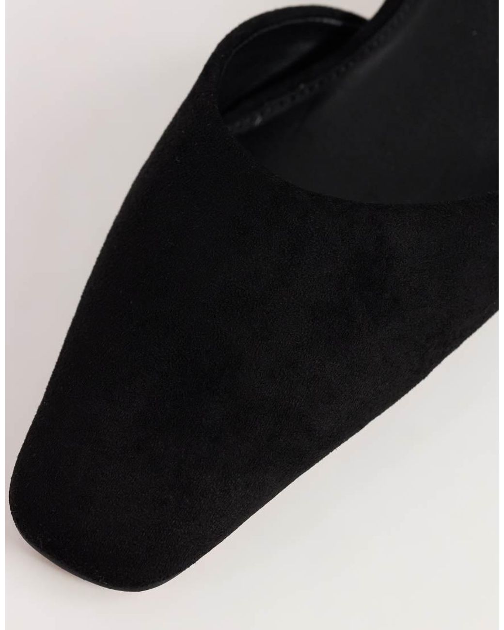TOPSHOP Black Arthur Rounded Toe Mid Heel Mule