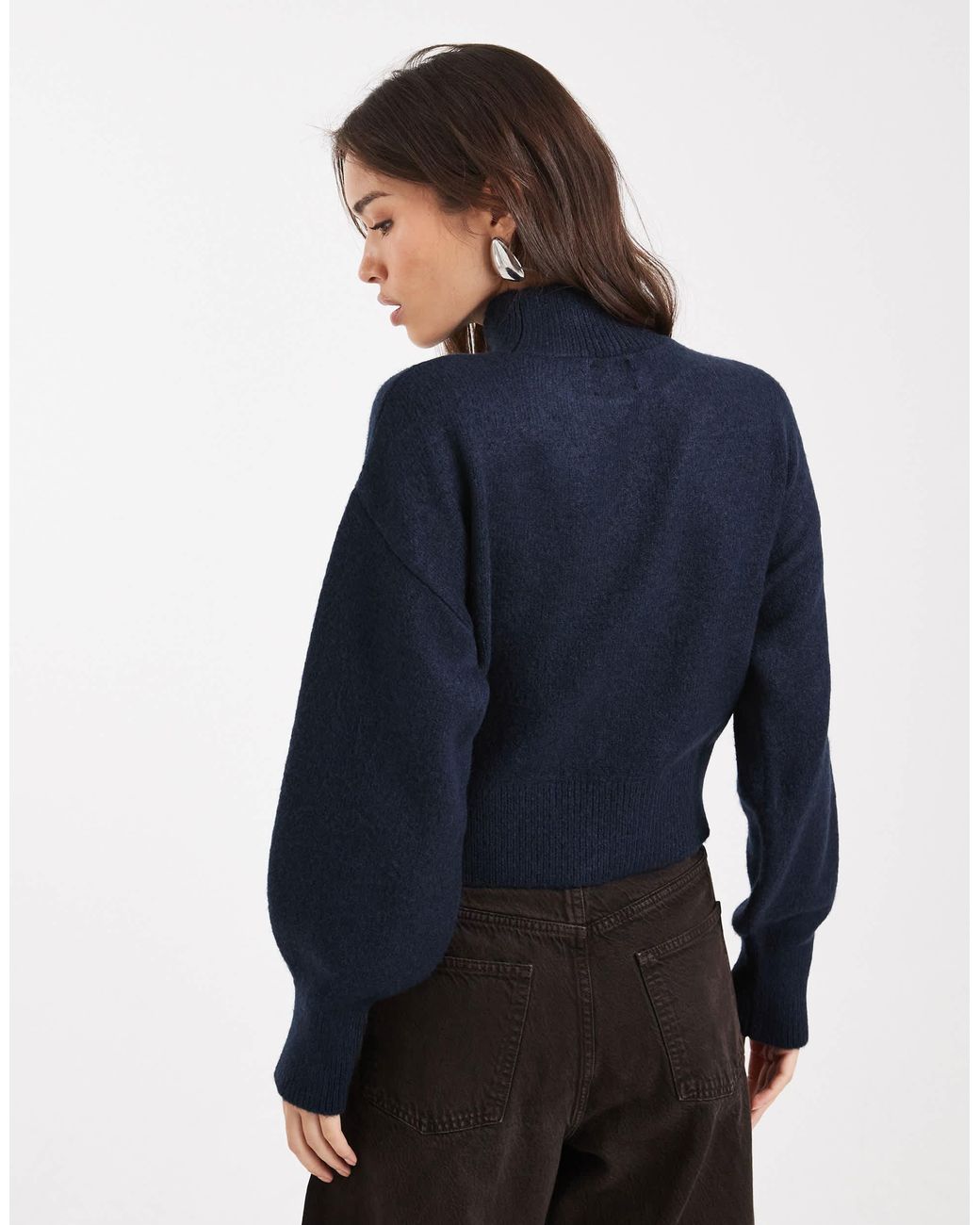 ASOS Blue – hochgeschlossener pullover