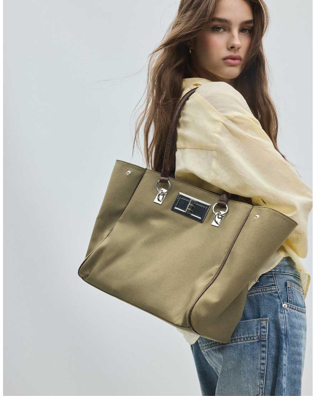 Stradivarius Green Shopper Bag With Metal Closure