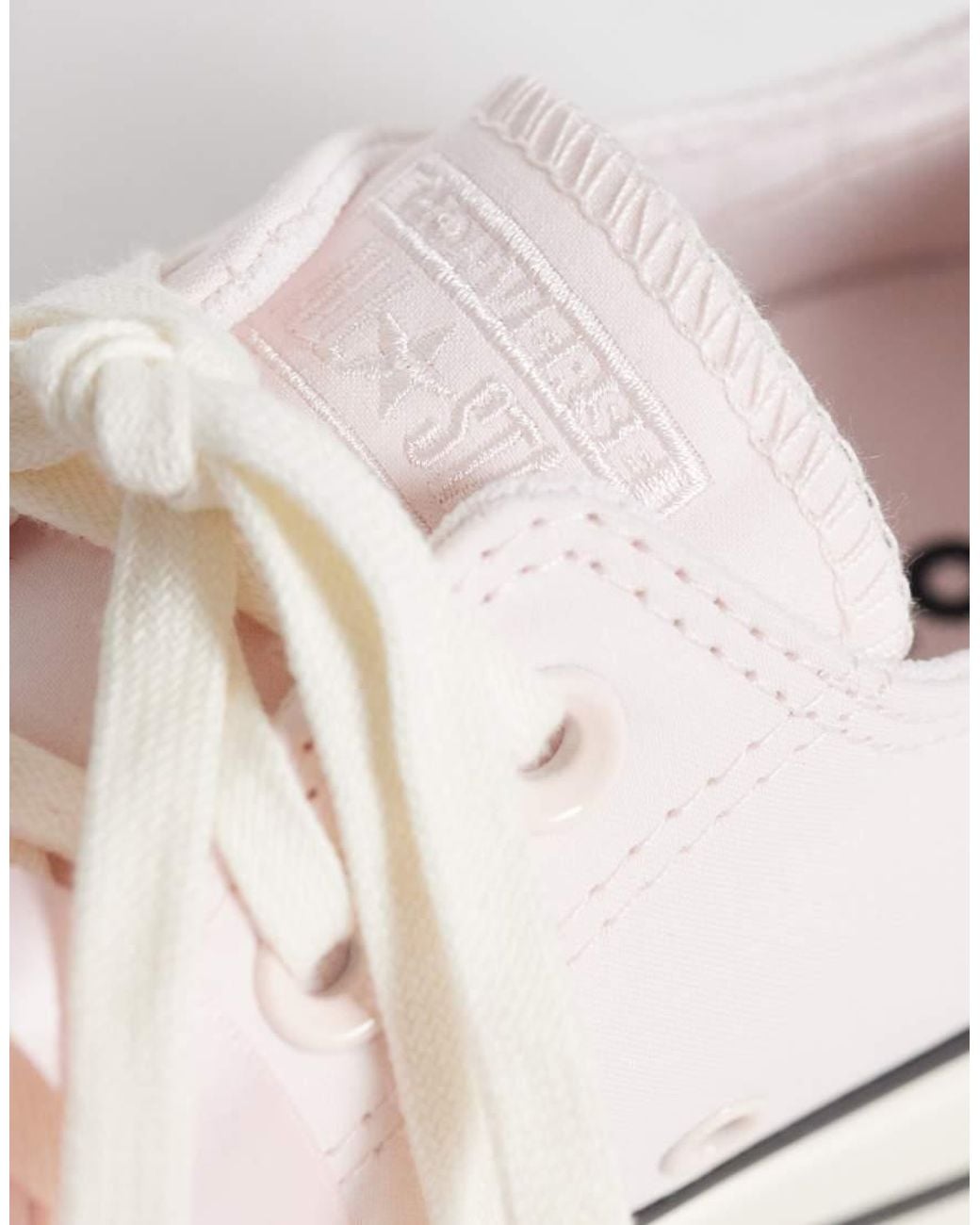 Converse White Chuck Taylor All Star Lift Ox Platform Satin Sneakers