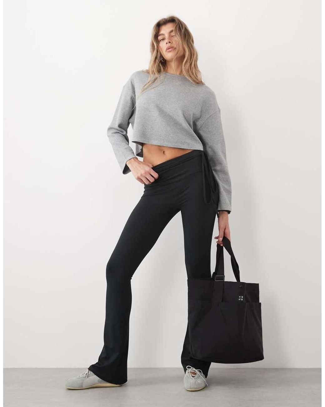 4505 Gray Boxy Crop Long Sleeve Top