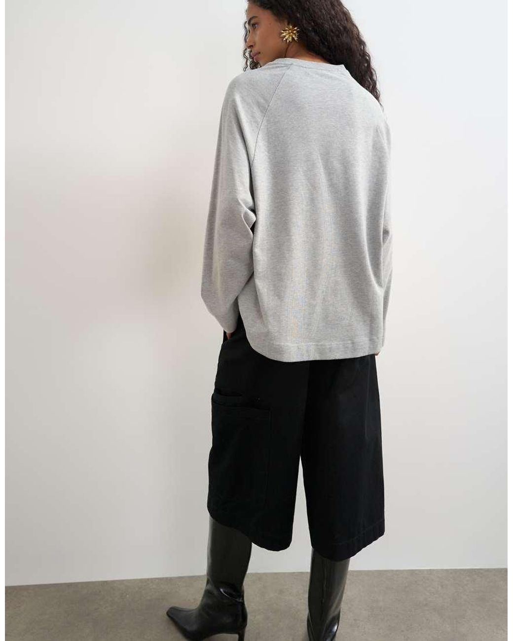 TOPSHOP White Curve Hem Raglan Sleeve Skater T-shirt