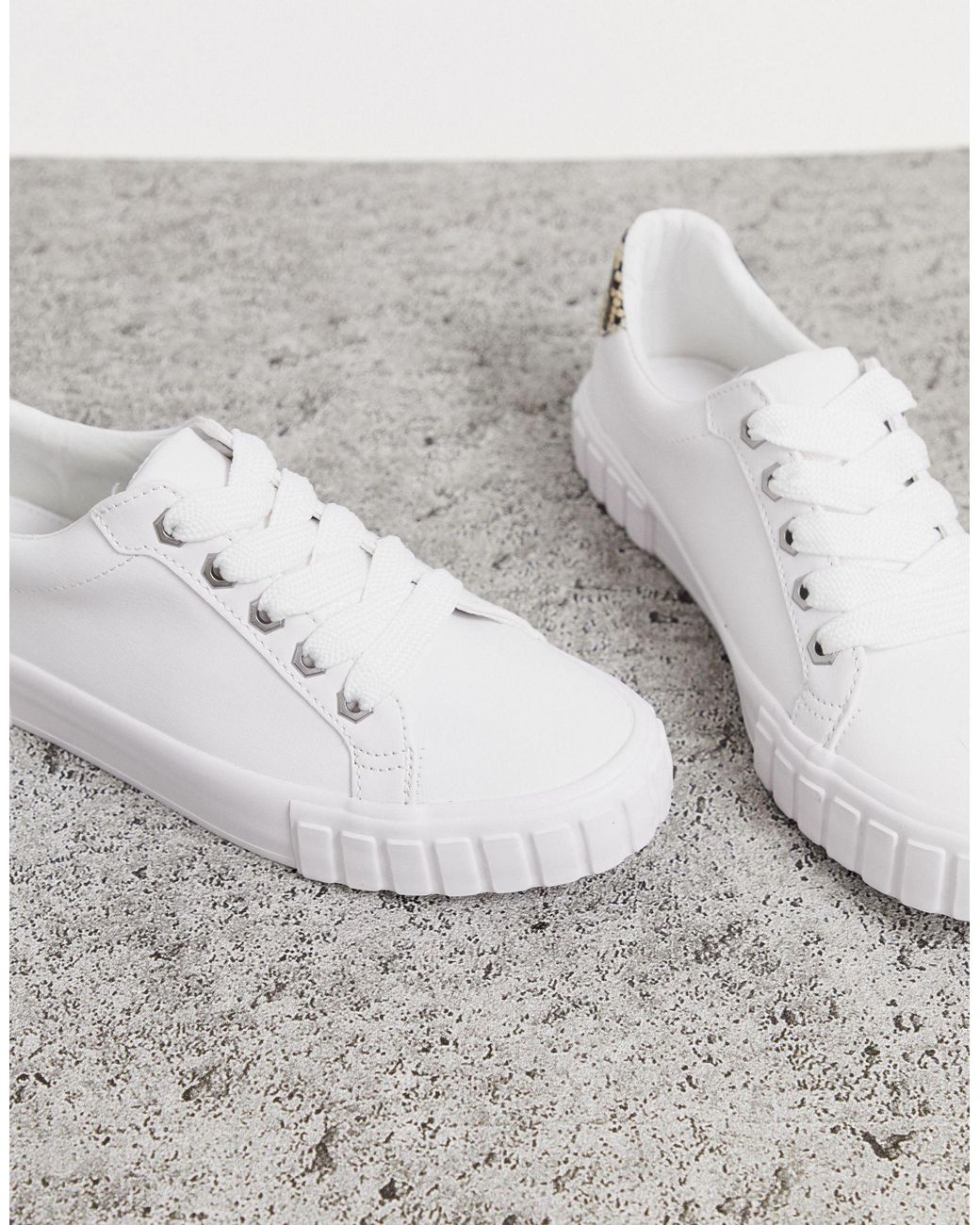 Bershka Single Sole Lace Up Sneakers in White - Lyst