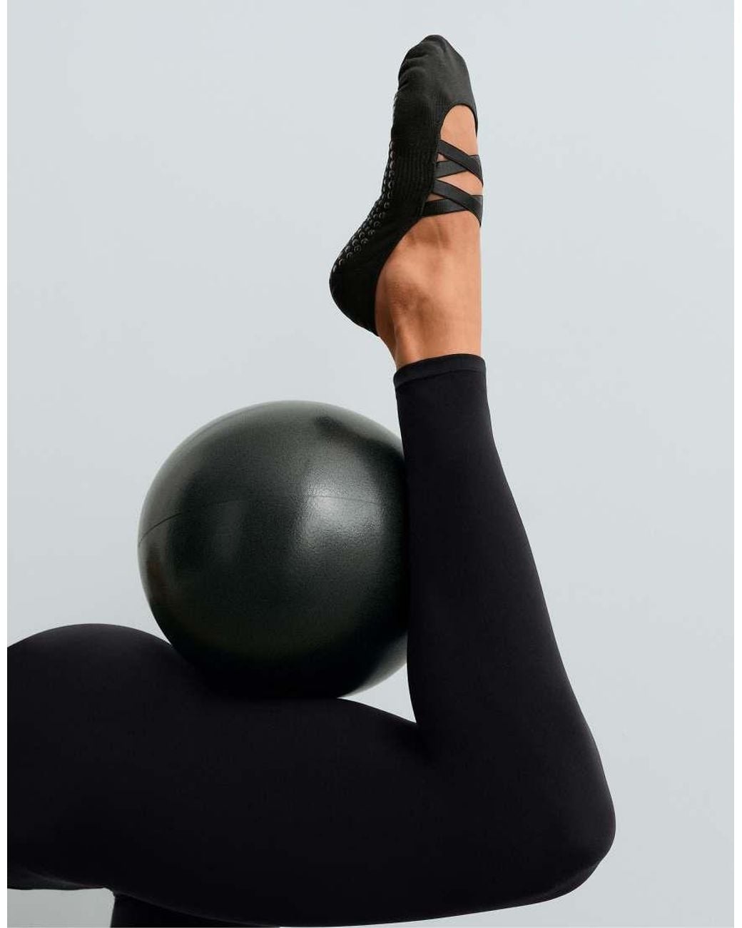 Oysho Black 2 Pairs Of Invisible Polyamide Blend Yoga And Pilates Socks With Double Straps