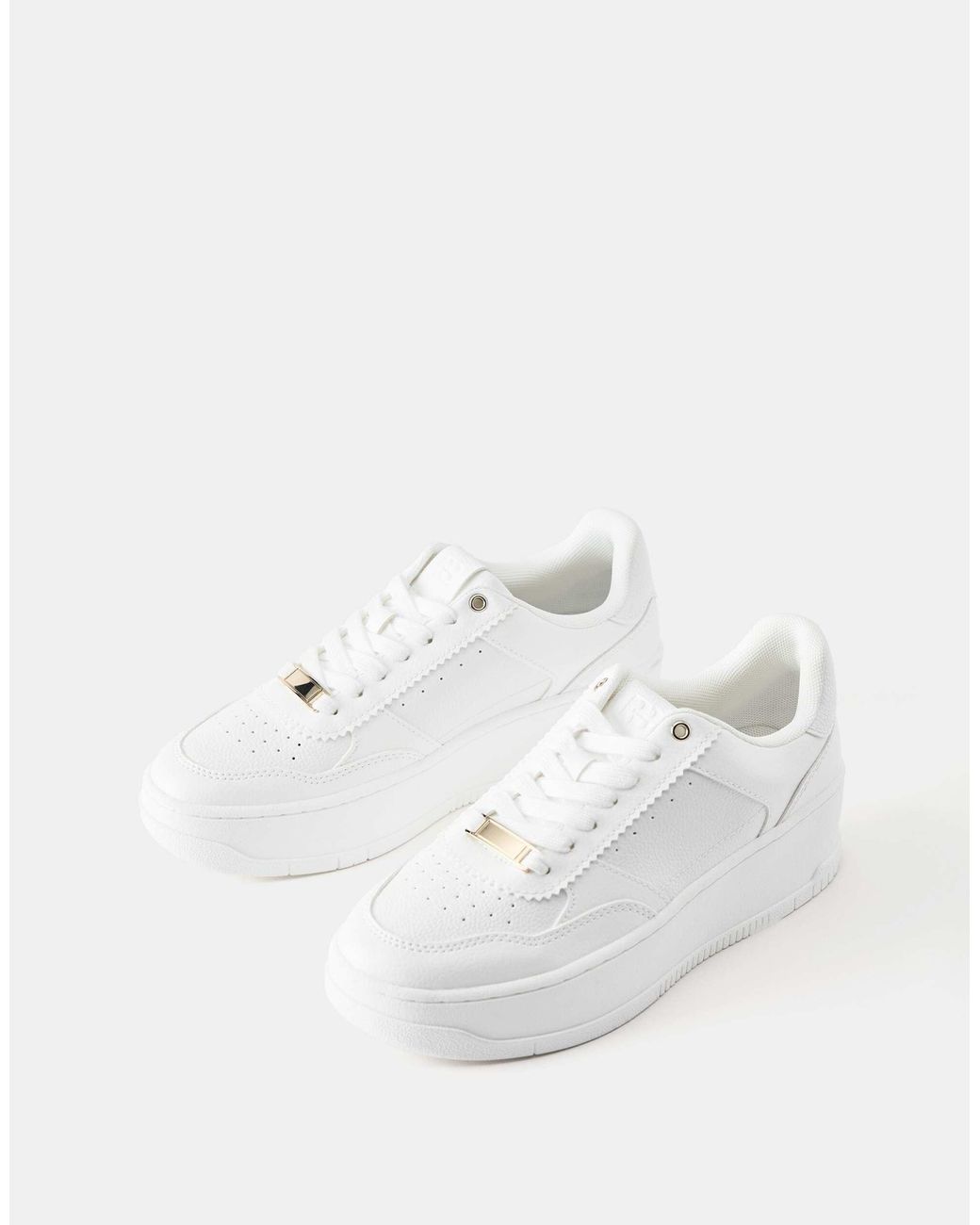Pull&Bear White Plateau-sneaker mit details