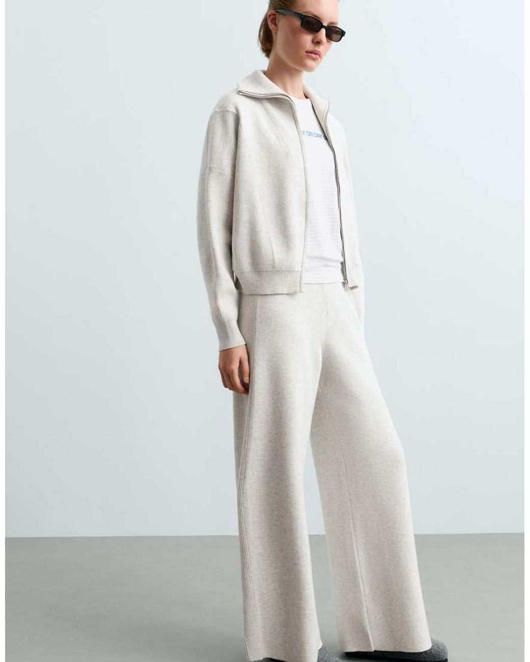 Oysho Red Wide-Leg Straight Trousers With Side Rib