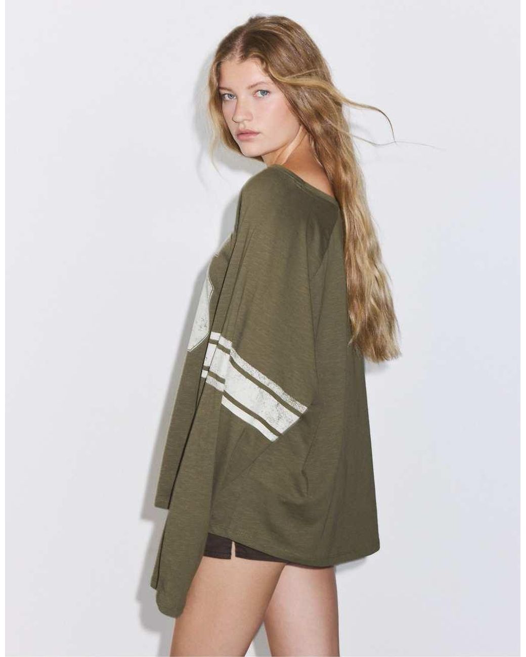 Stradivarius Green Boat Neck Long Sleeve T-shirt With Placement Print