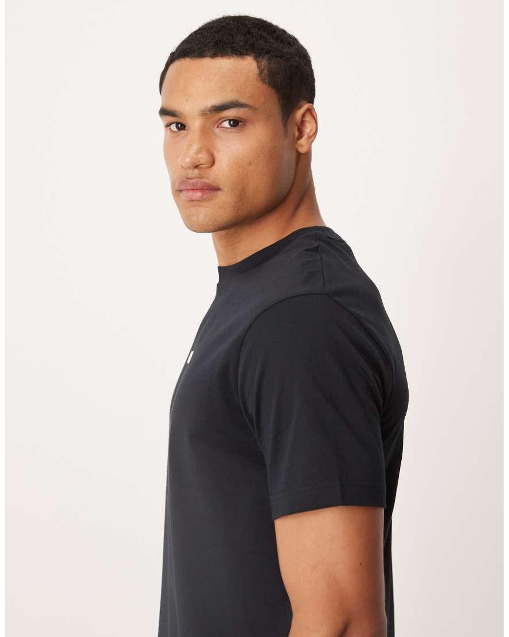 Gant Blue Central Small Logo T-Shirt for men