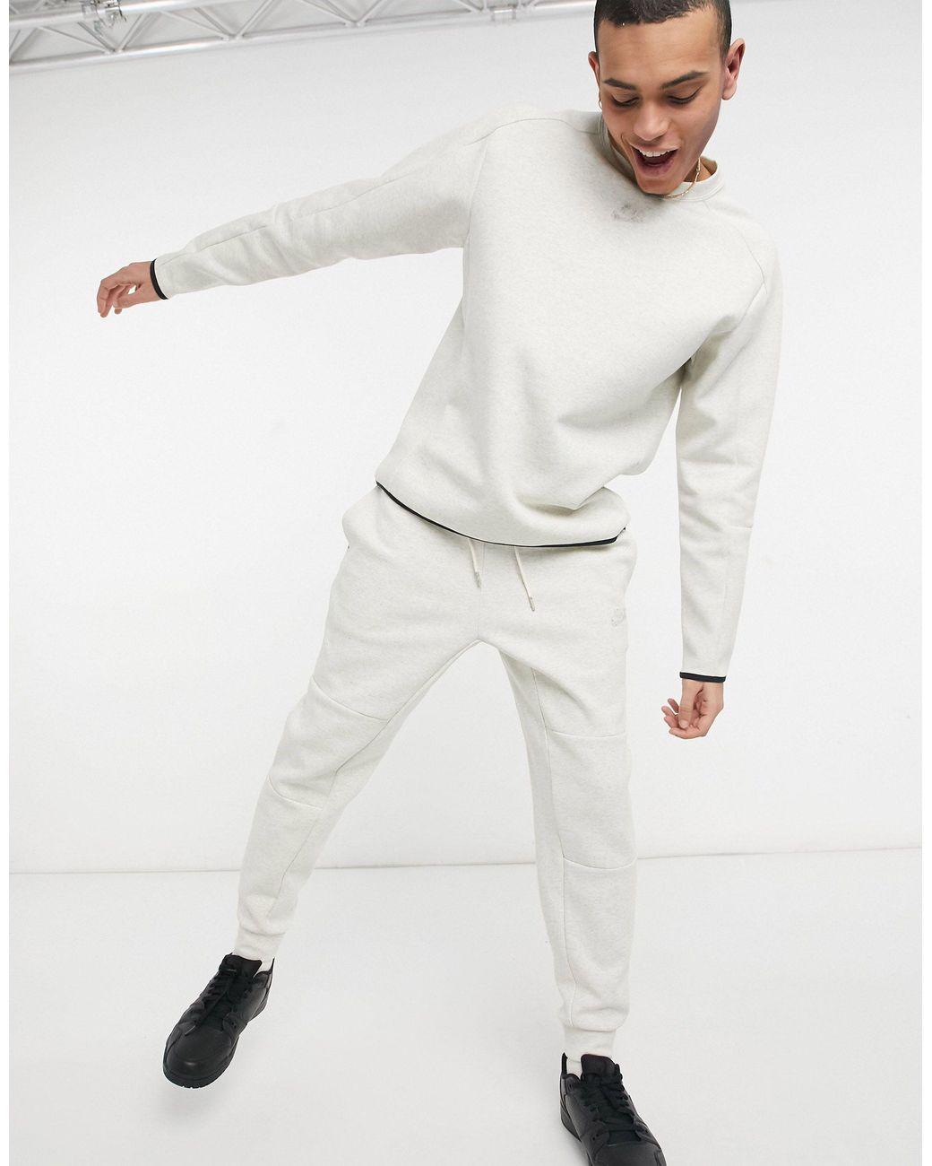 Nike Revival Tech Fleece jogger in White for Men | Lyst