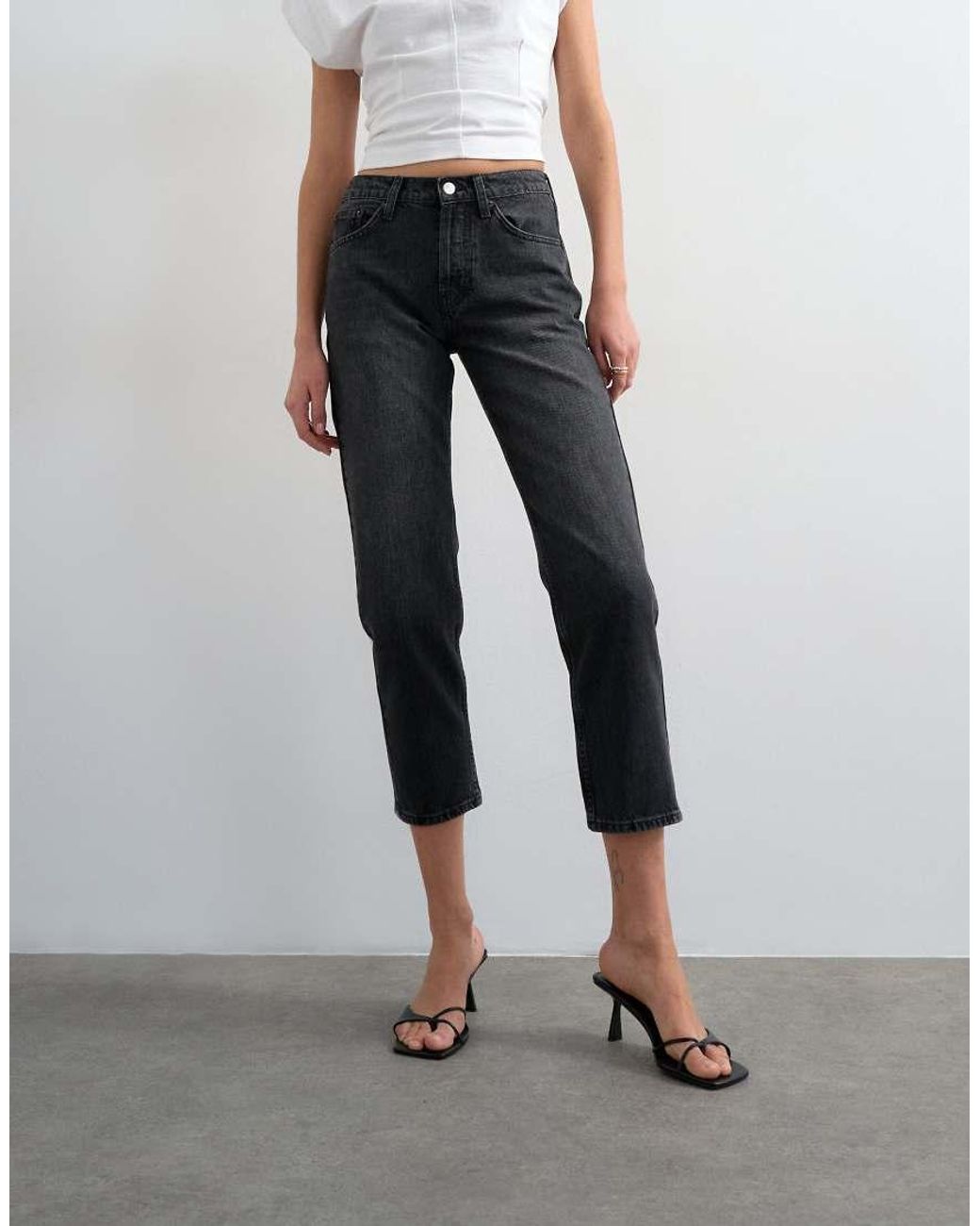 TOPSHOP Gray Runway Mid Rise Cropped Jeans