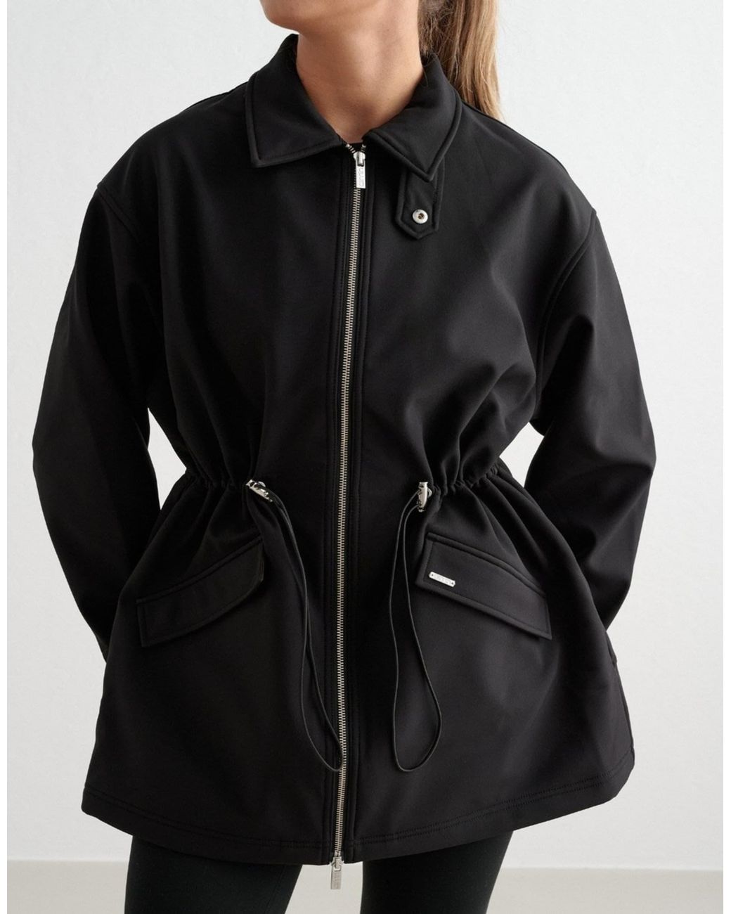 Veste souple Aim'n en coloris Black