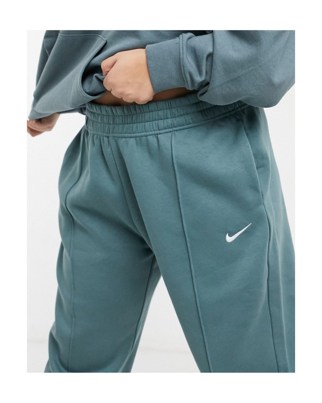 Nike Plus – oversized-jogginghose mit kleinem swoosh-logo in Blau | Lyst DE