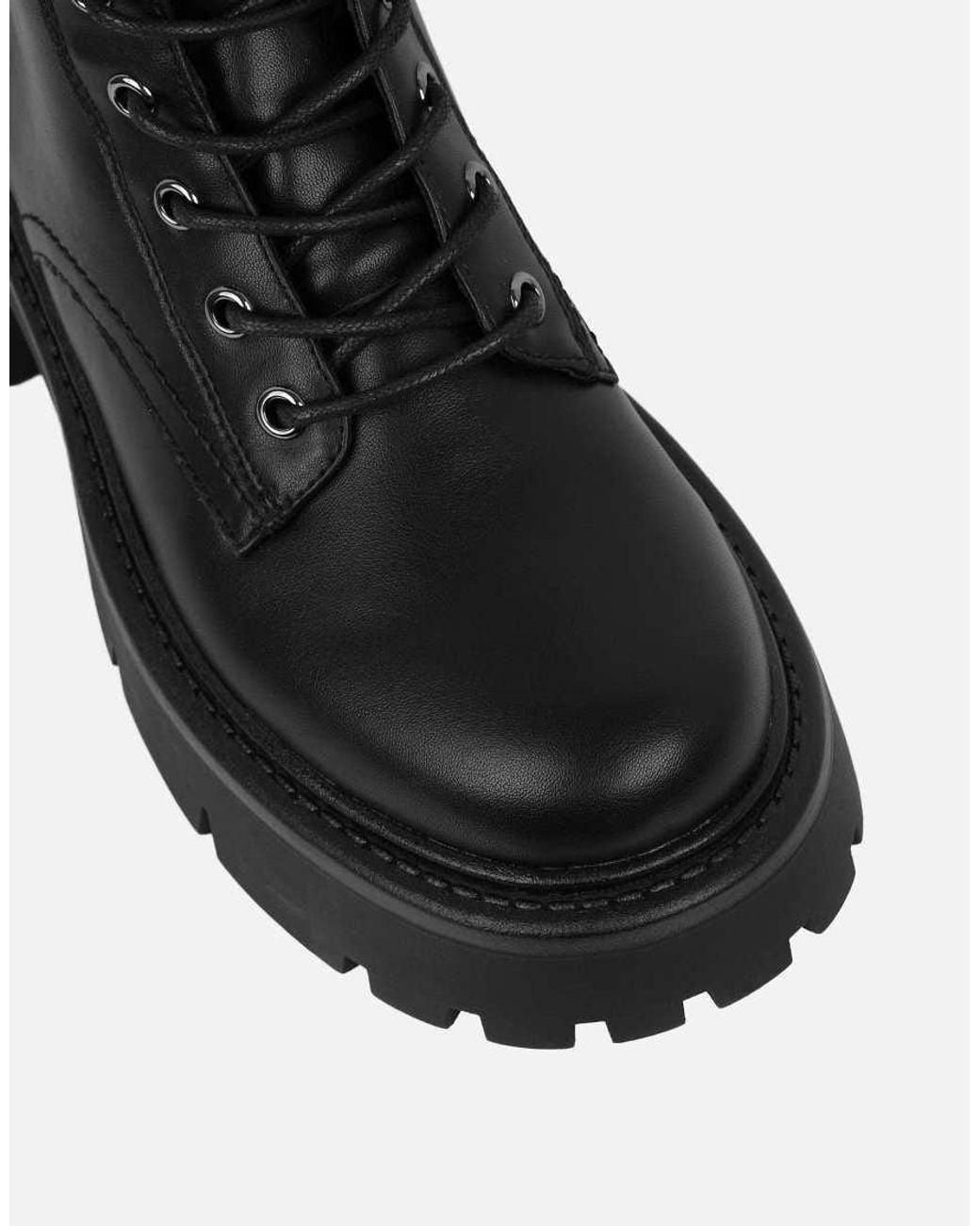 SIMMI Black Ede High Lace Up Boots
