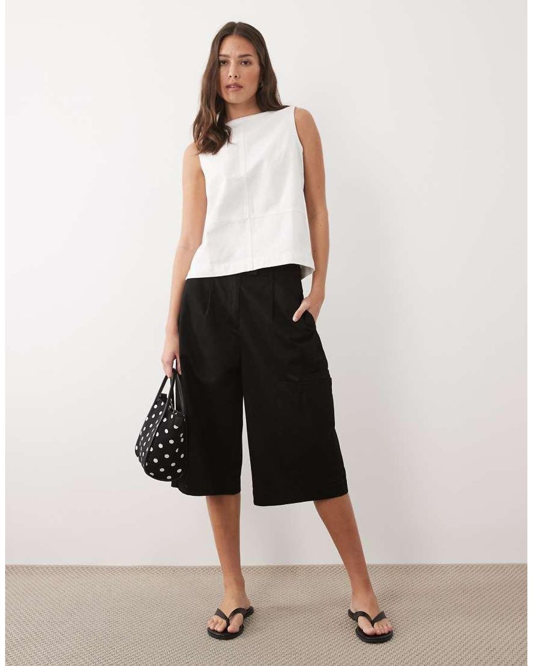 Threadbare Mouwloze Denim Top in het White