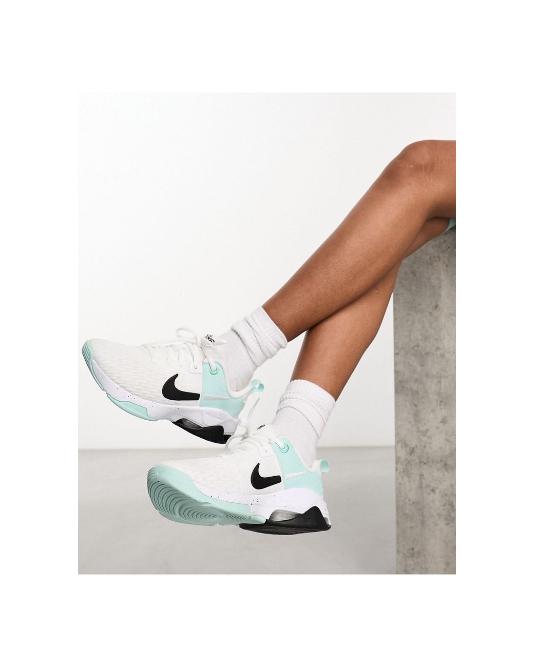 Zoom bella 6 - sneakers bianche e nere di Nike in Bianco | Lyst