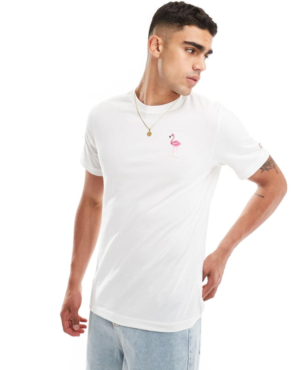 nike t shirt flamingo