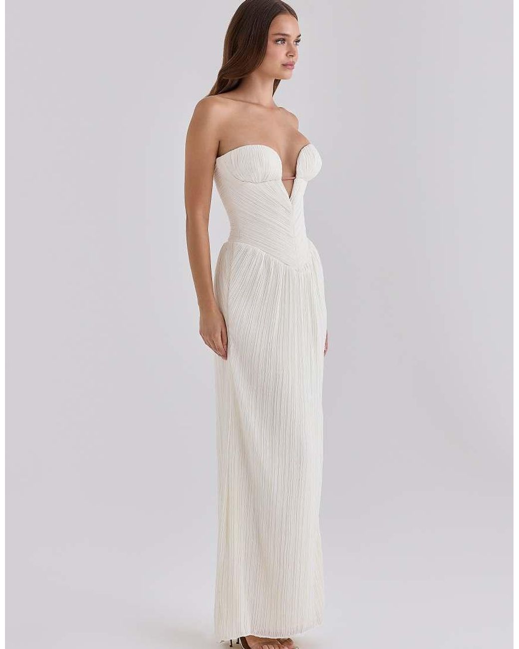 House Of Cb White Valeriana Chiffon Micro Pleat Strapless Maxi Gown