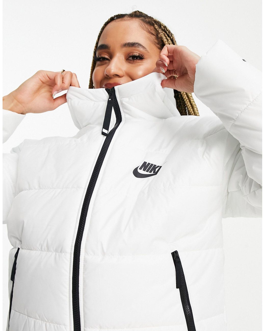 Nike Classic Padded Jacket With Hood in White