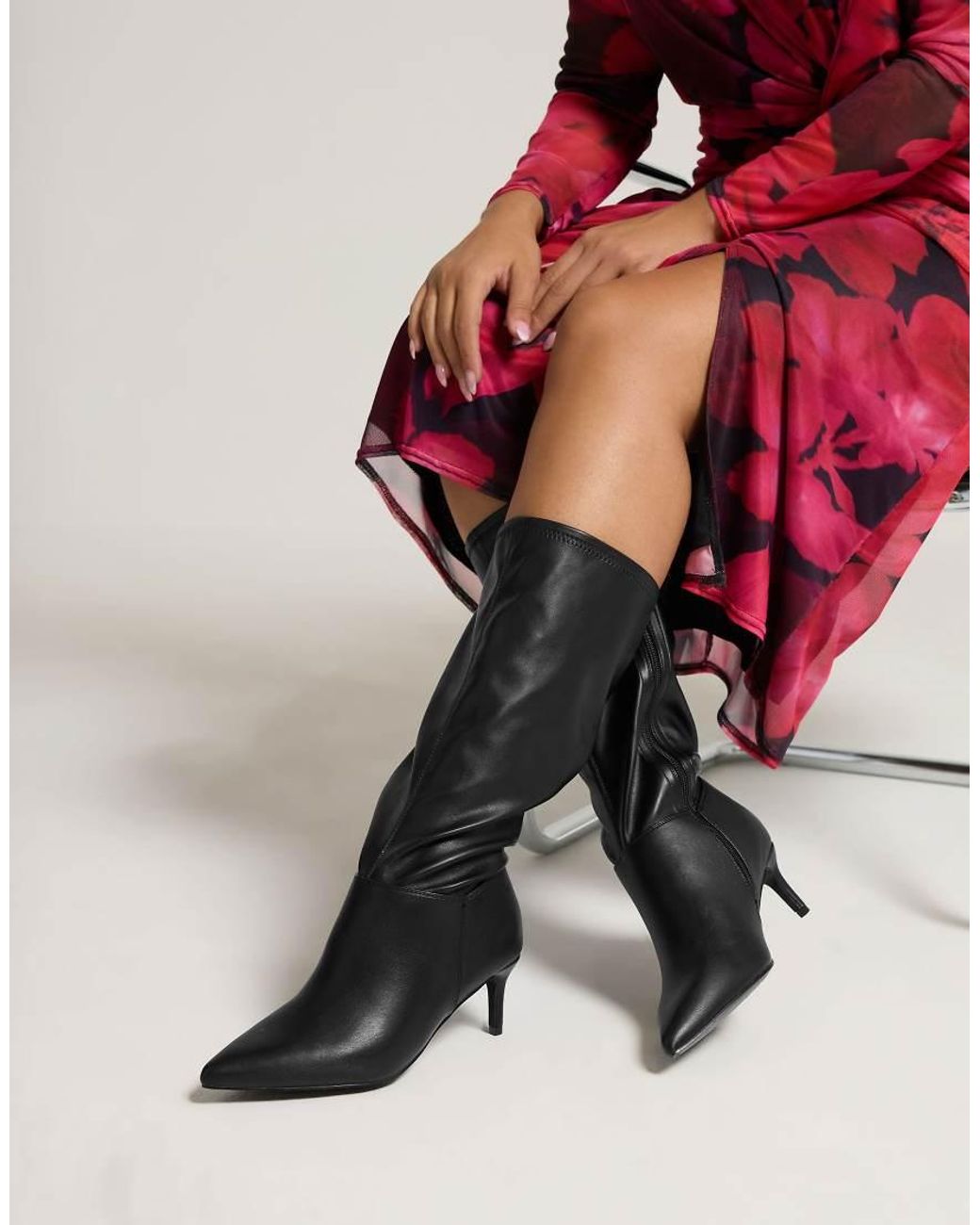Yours Clothing Black Faux Leather Pointed Kitten Heel Boots