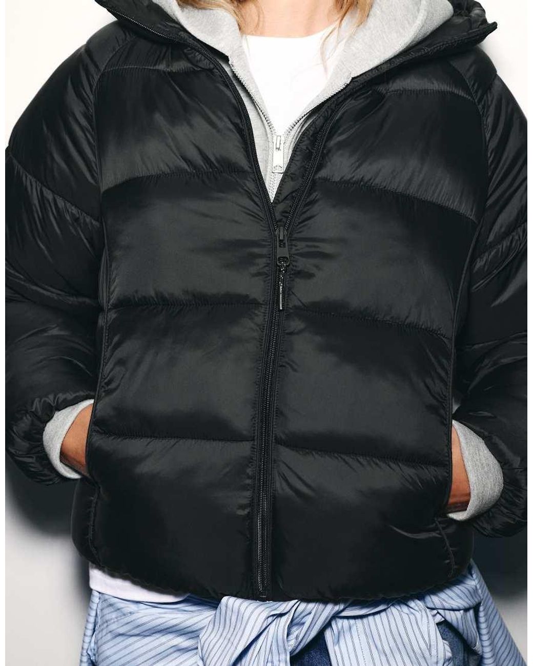 Pull&Bear Black Hooded Puffer Jacket