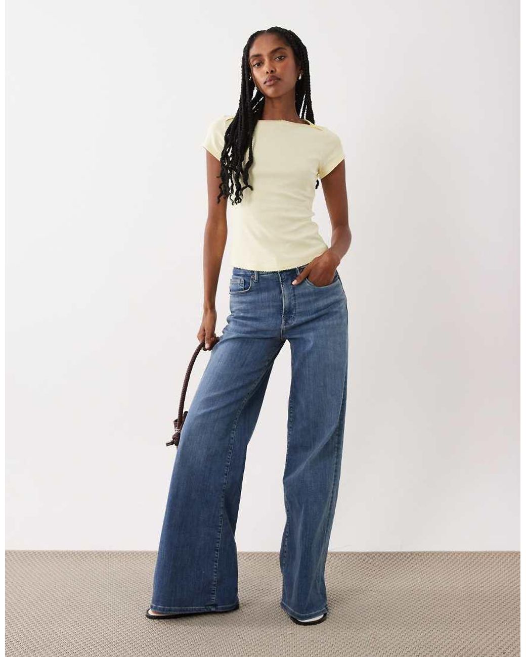 ASOS Yellow Boat Neck Baby T-shirt With Curved Hem And Scalloped Trim Top