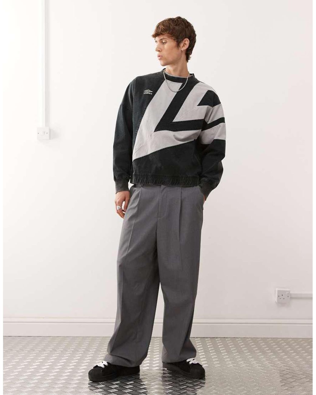 Umbro Black Washed Diamond Drill Sweatshirt for men