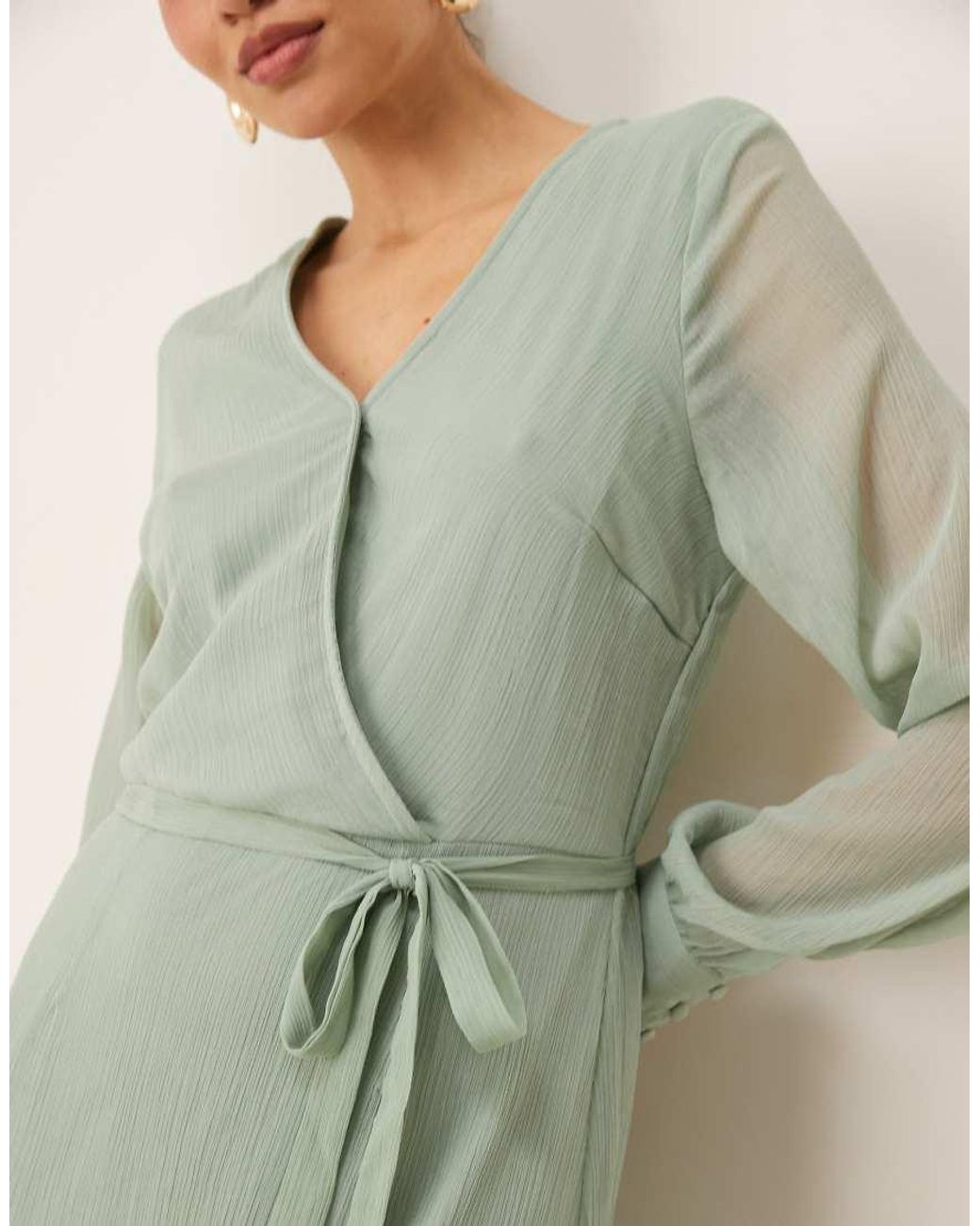 Vila Green Longsleeve V-neck Midi Dress