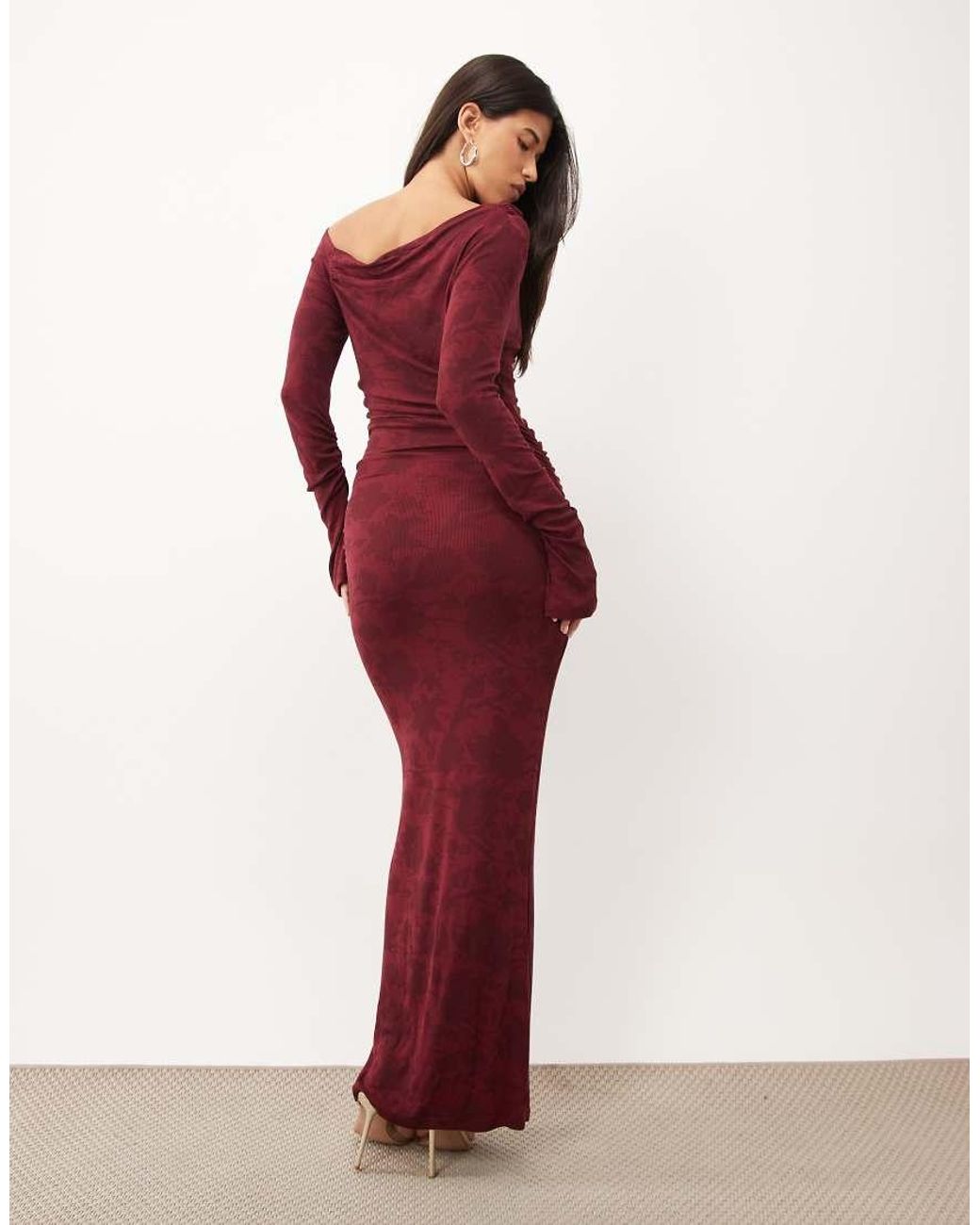 SNDY'S Red Boat Neck Bodycon Maxi Dress