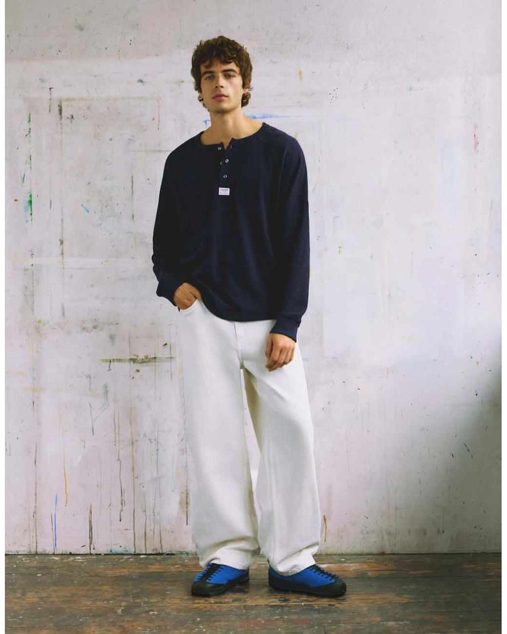 Pull&Bear Blue Henley Collar T-Shirt for men