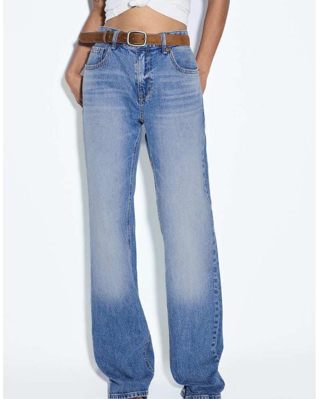 Stradivarius Blue D68 Boot-Cut Fit Jeans With Belt