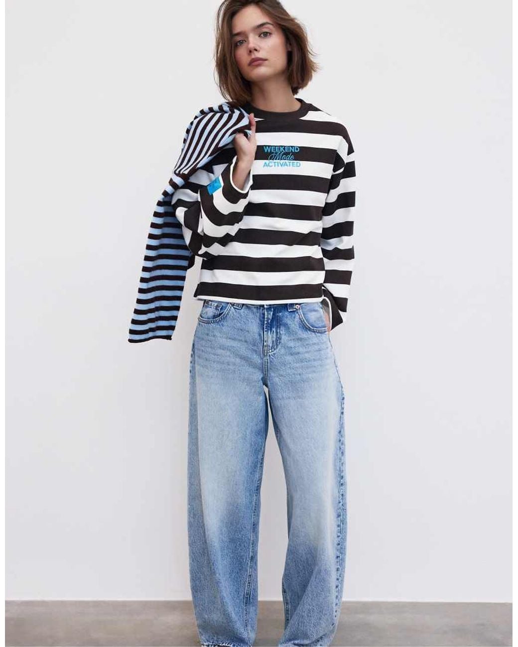 Stradivarius Blue Striped Sweatshirt