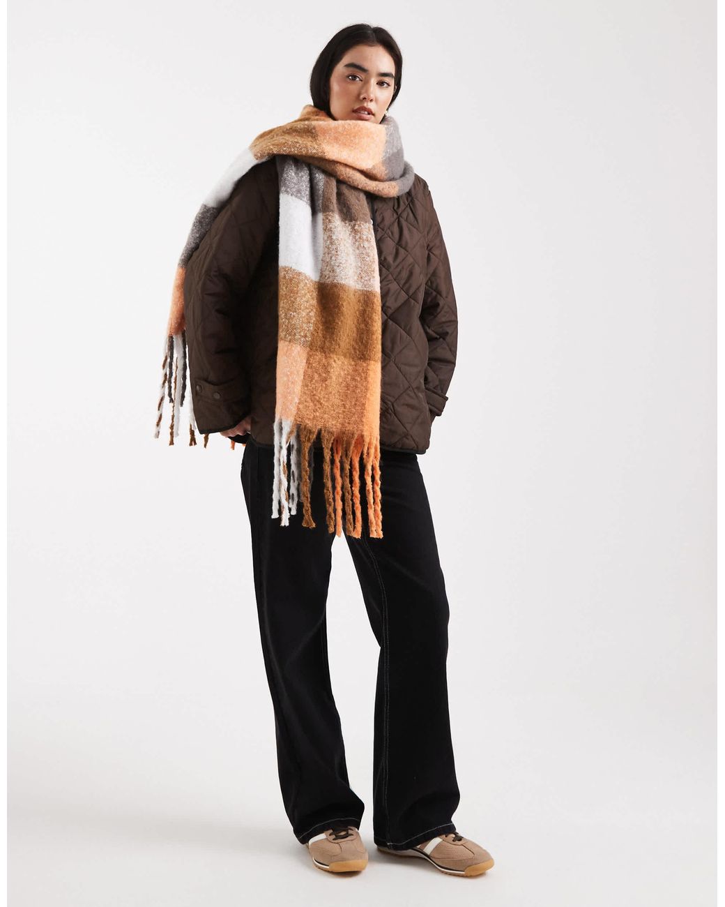 Threadbare Gray – deckenschal mit -weißen vichy-karos
