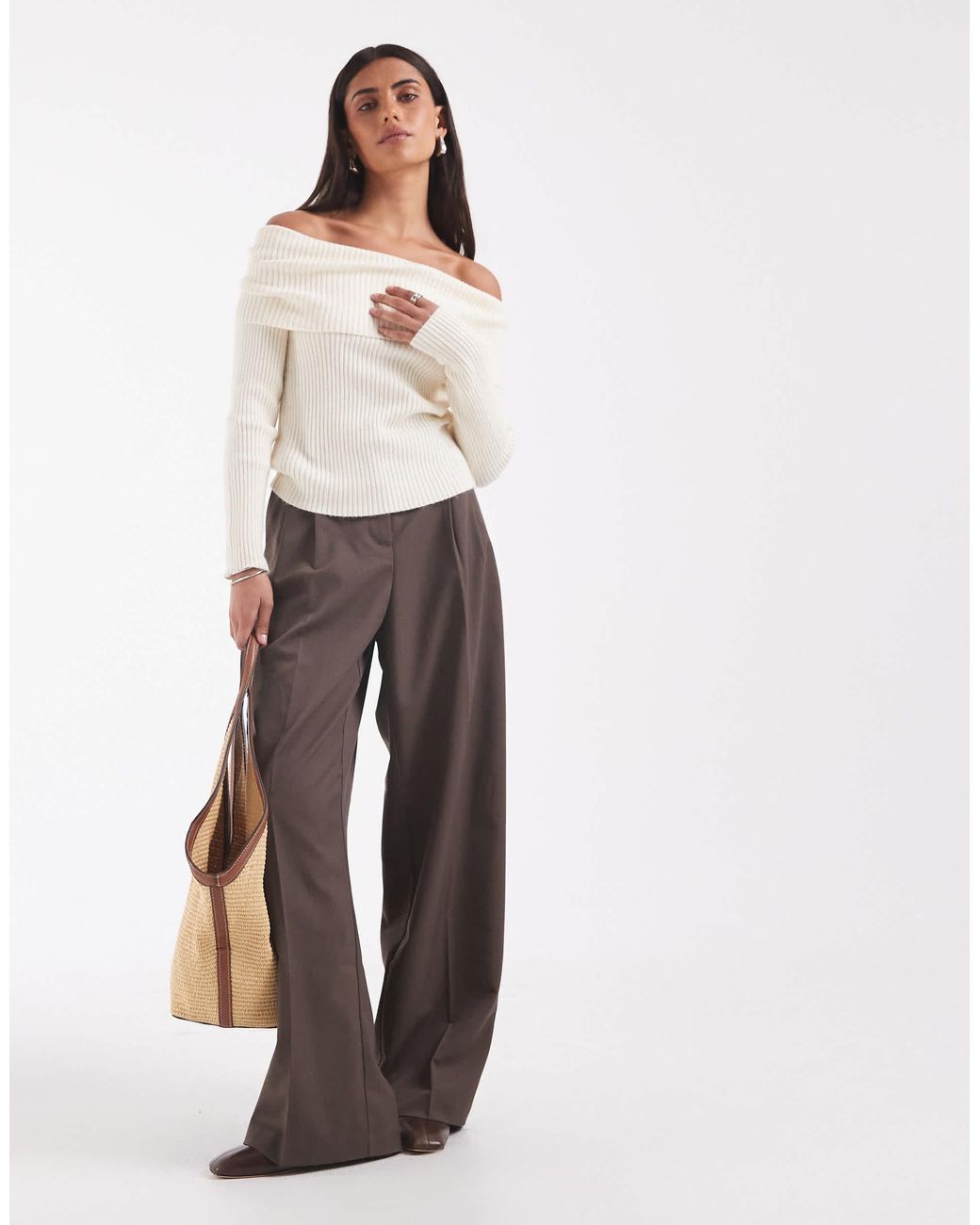 Pull en maille à épaules dénudées - crème ONLY en coloris White