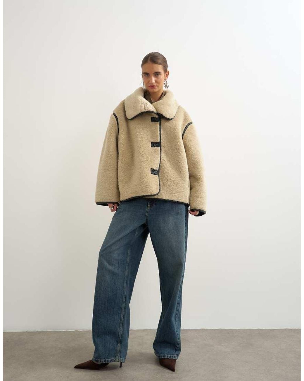 TOPSHOP Natural Throw On Shearling Fleece